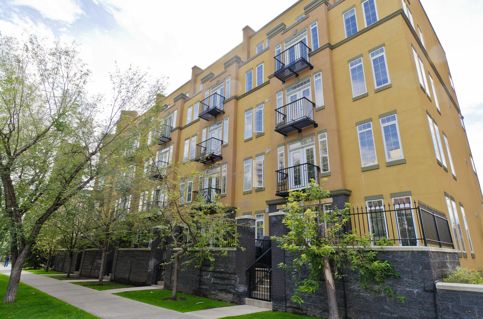 O Paradyme Hotel Calgary